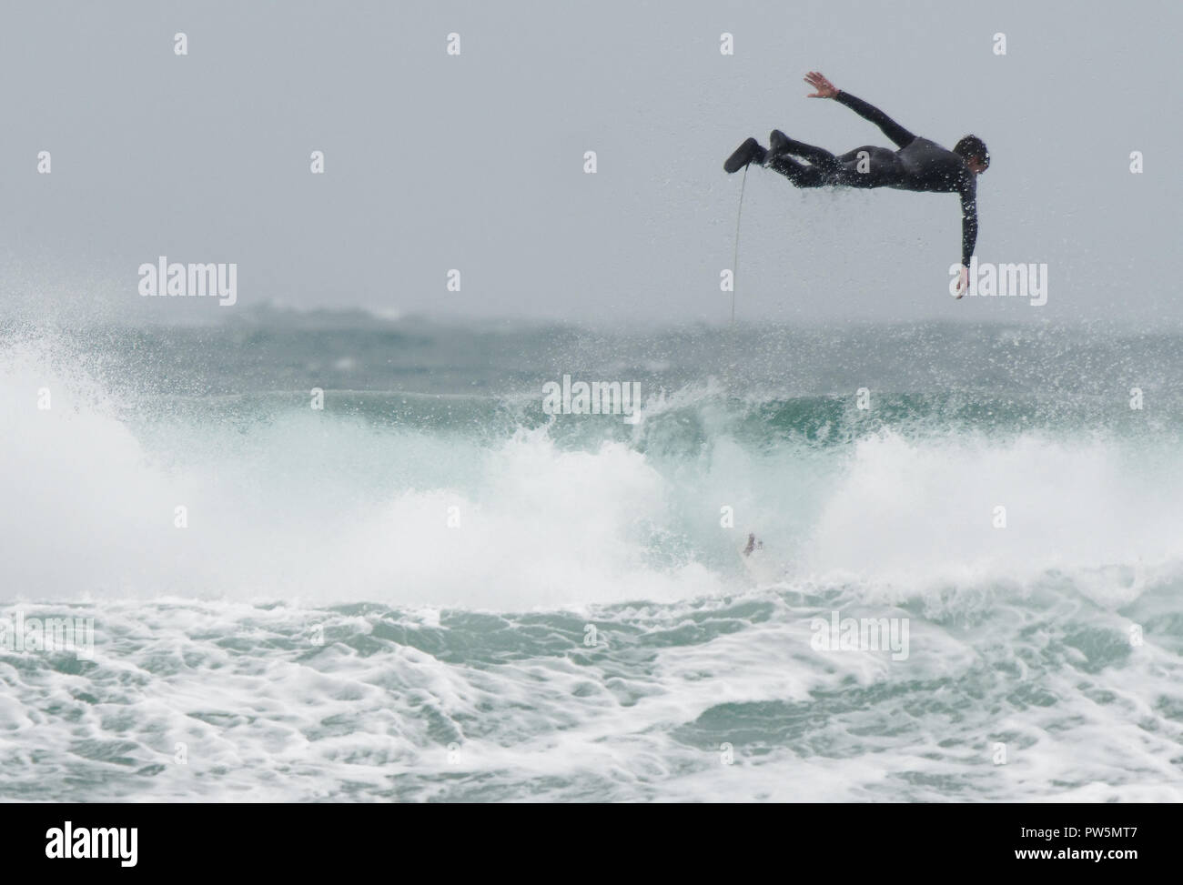 Newquay, Cornwall. 12th Oct 2018. UK Weather, British Universities and Colleges Sports organization postpone the first day of UK`s largest surf contest as to Storm Callum conditions at Fistral Beach.   Fistral Bay.12th September, 2018  Robert Taylor/Alamy Live News.  Newquay, Cornwall, UK. Credit: Robert Taylor/Alamy Live News Stock Photo